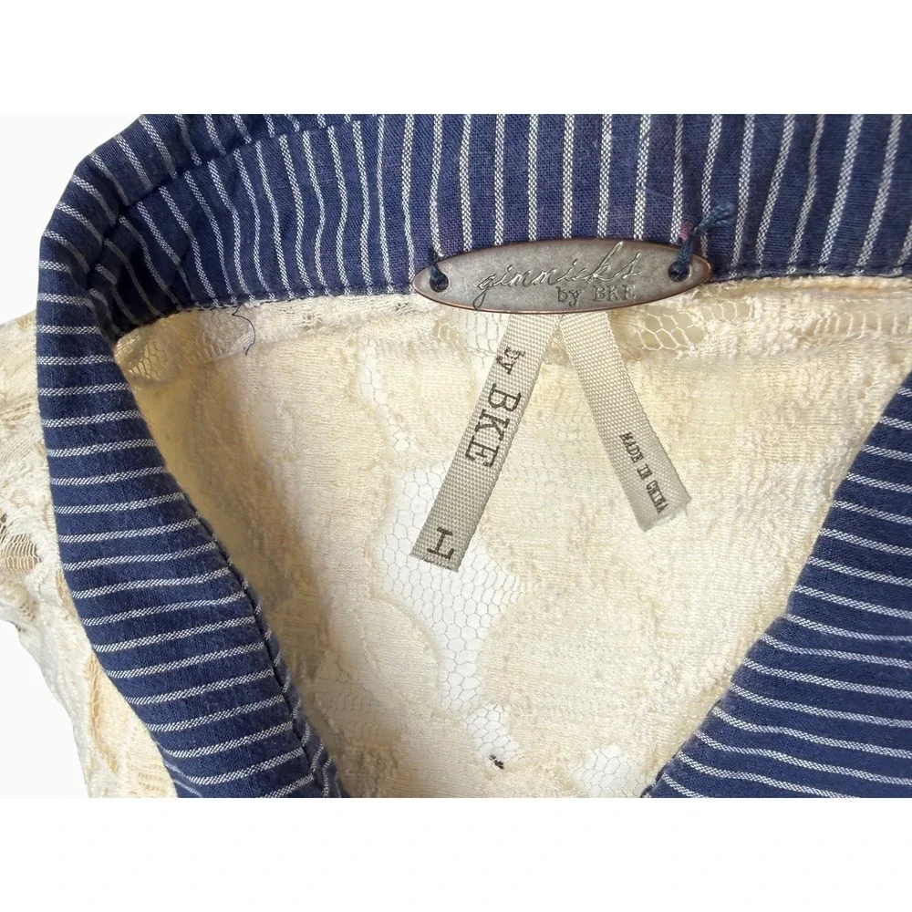 gimmicks by BKE romantic feminine